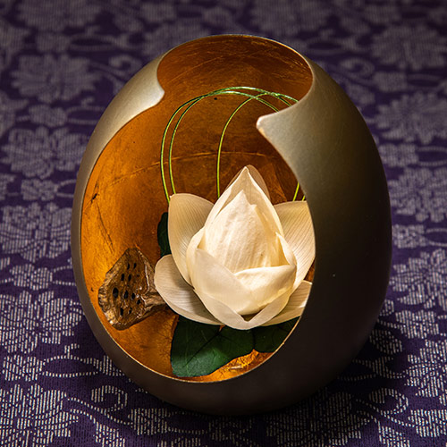 【お供え用】 プリザーブドアレンジメント「清蓮華」