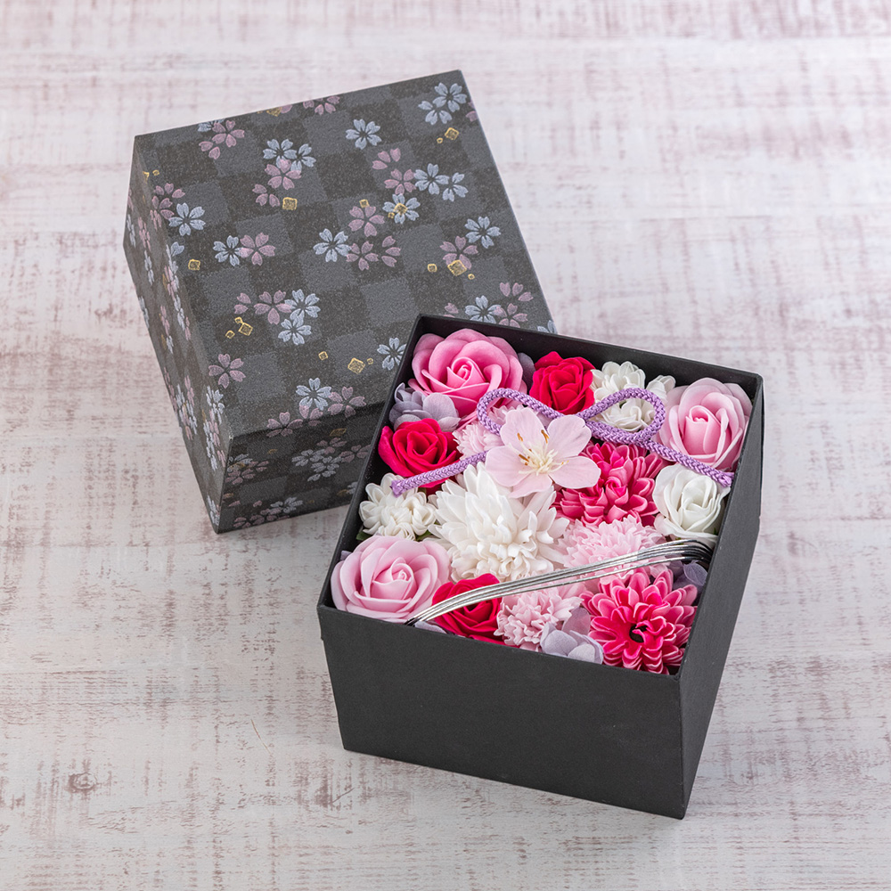 サボンドゥフルールBOXアレンジメント「桜小町」