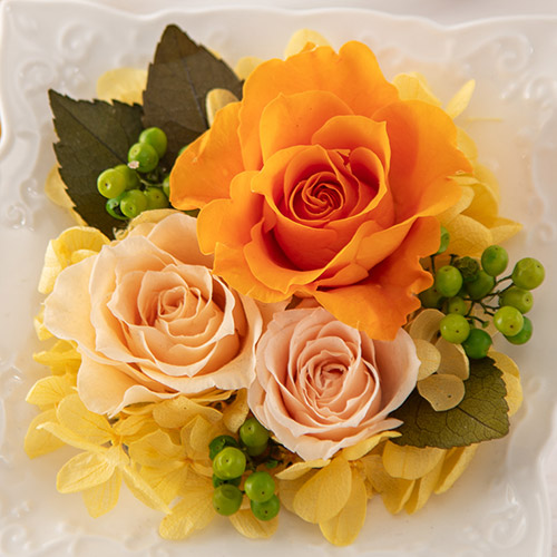 【最短翌日届け】プリザーブドアレンジメント「プティットフルール・オランジュ」