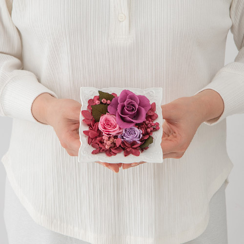 【最短翌日届け】プリザーブドアレンジメント「プティットフルール・ヴィオレ」