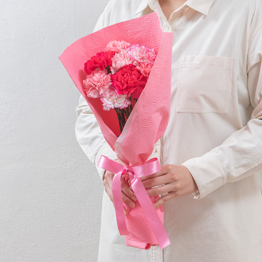 母の日 ピンク色のカーネーションの花束「いつもありがとう」