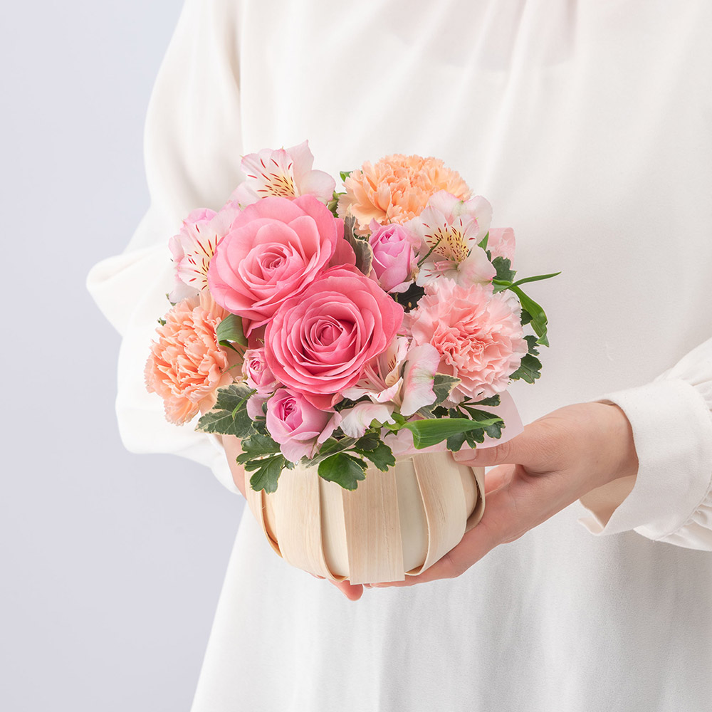 【最短翌日届け】春の旬の花 バラ アレンジメント「カンシオン」