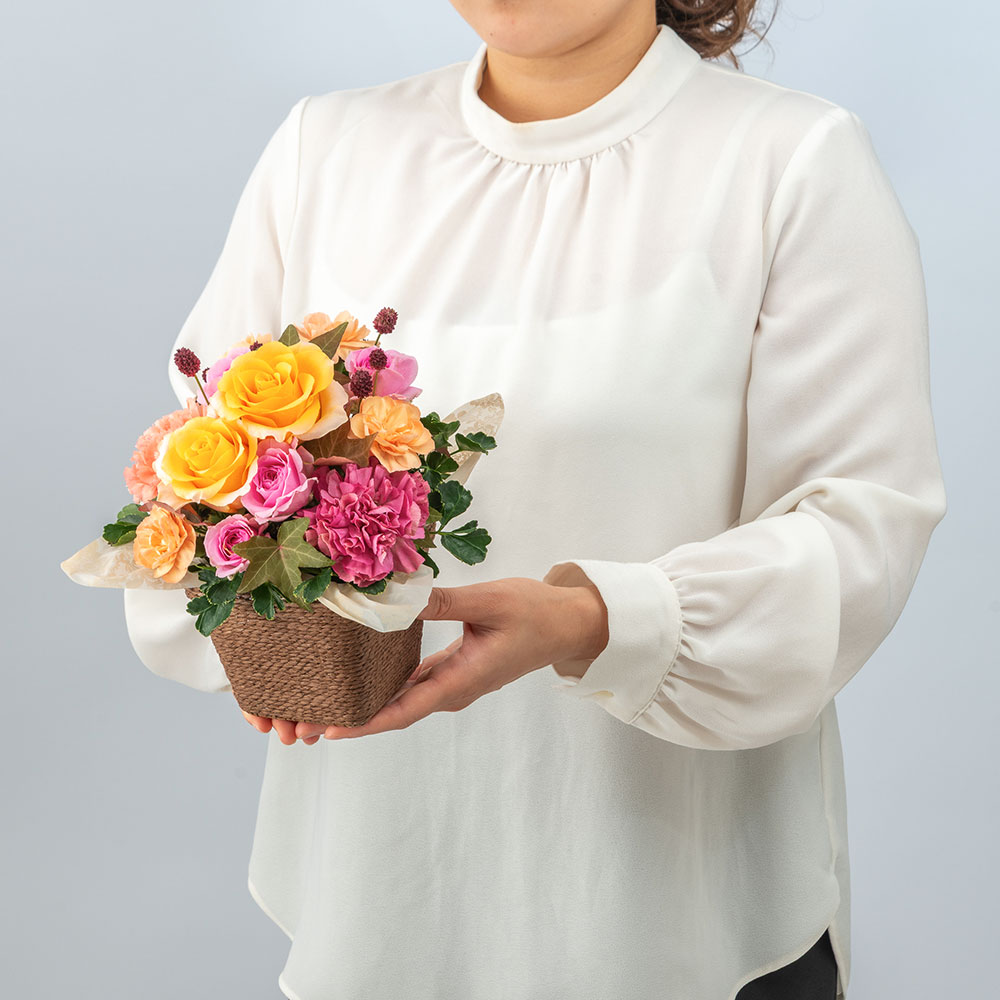 9月旬の花 バラ アレンジメント「シャルール」