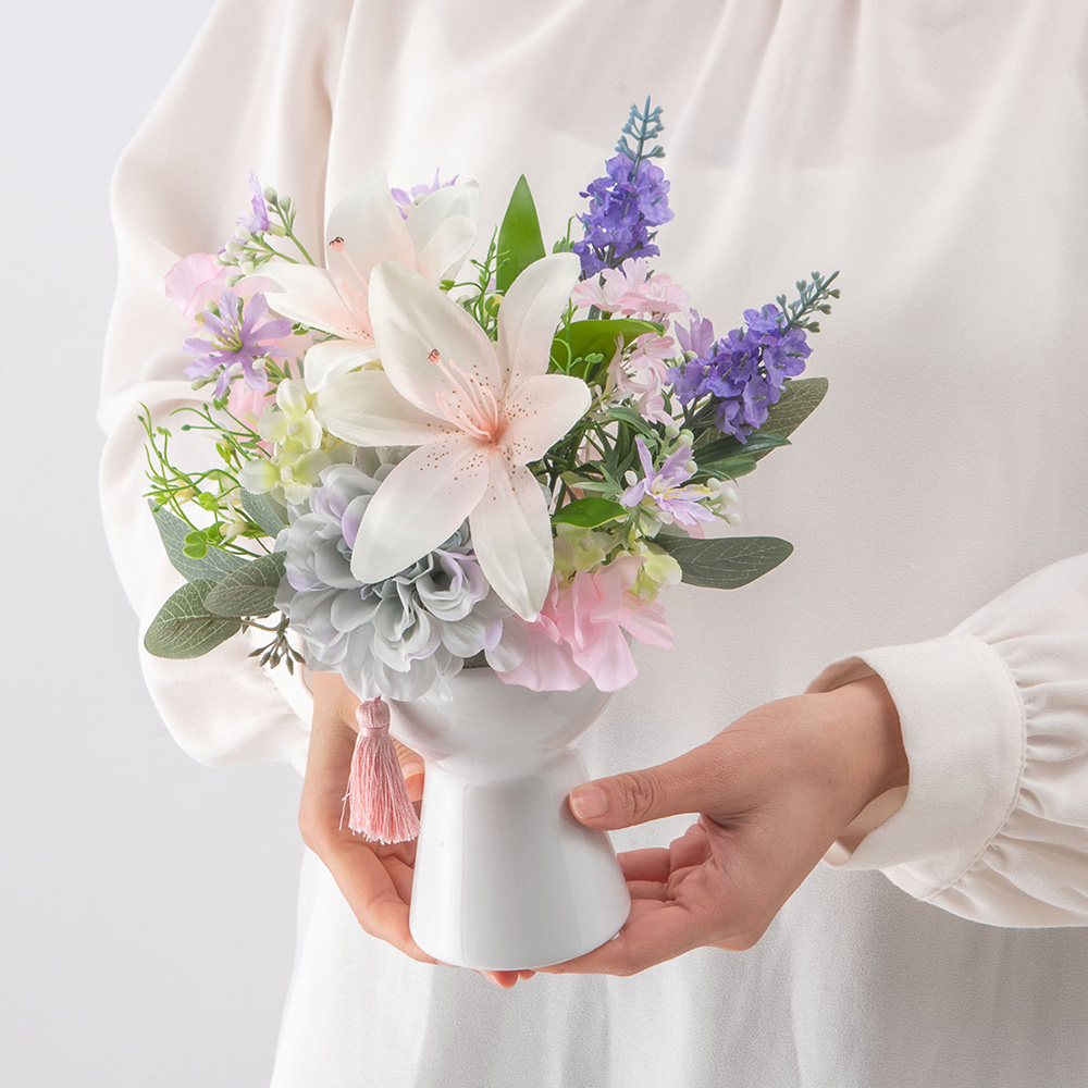 【お供え用】 アーティフィシャルアレンジメント「花明かり」
