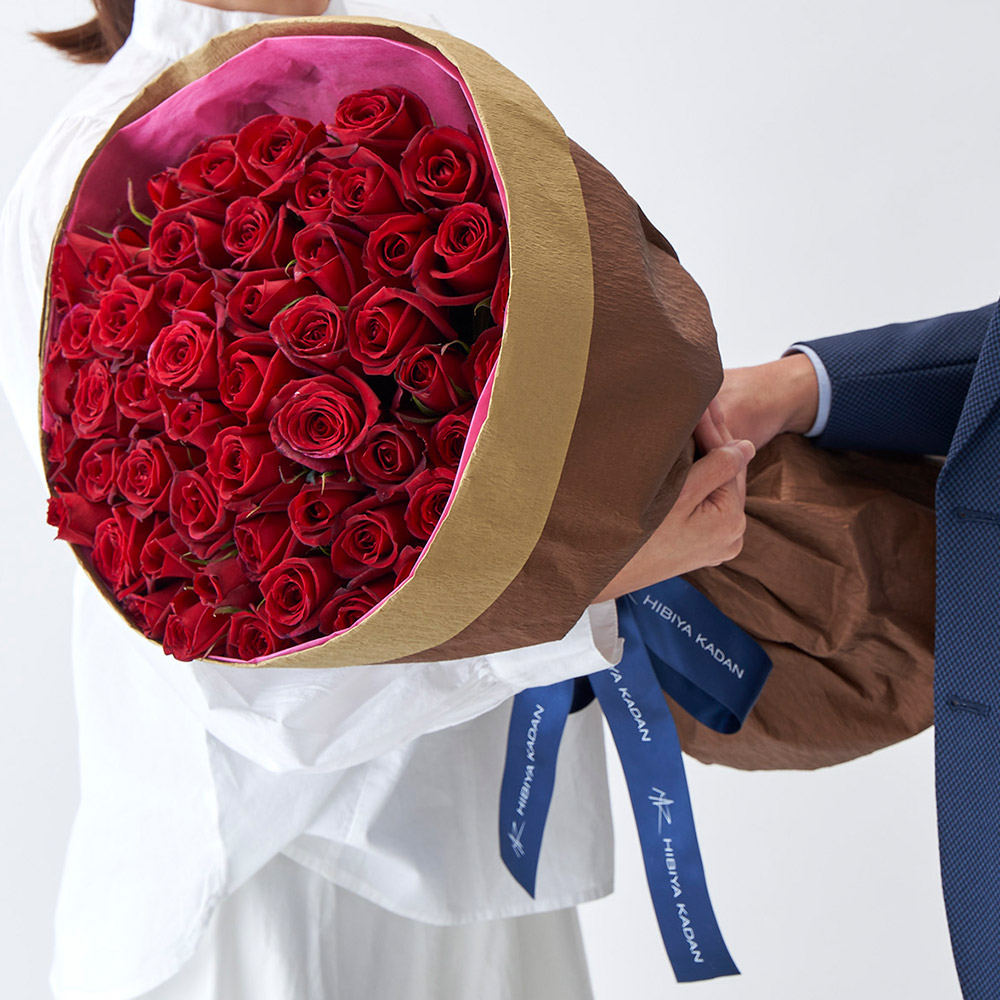 60本の赤バラの花束「アニバーサリーローズ」