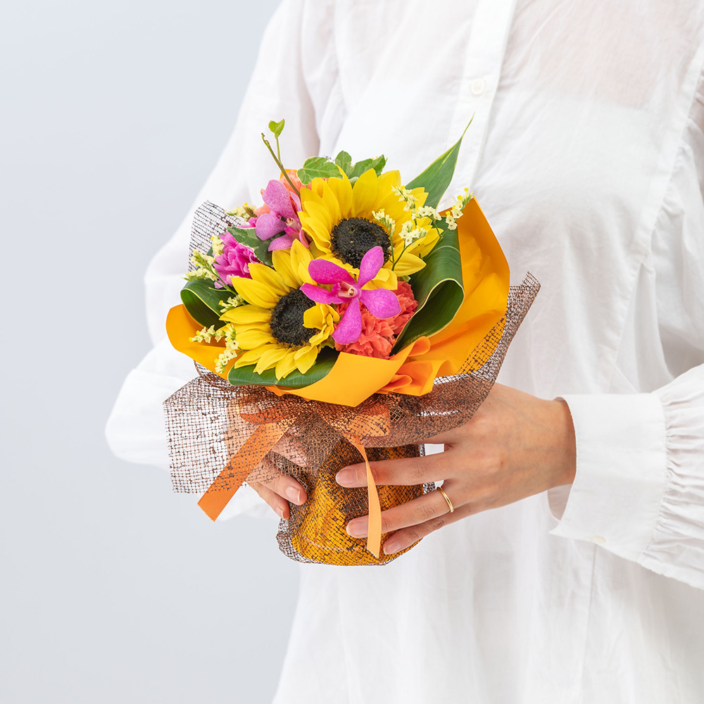 旬の花 ヒマワリ そのまま飾れるブーケ「マルゴー」
