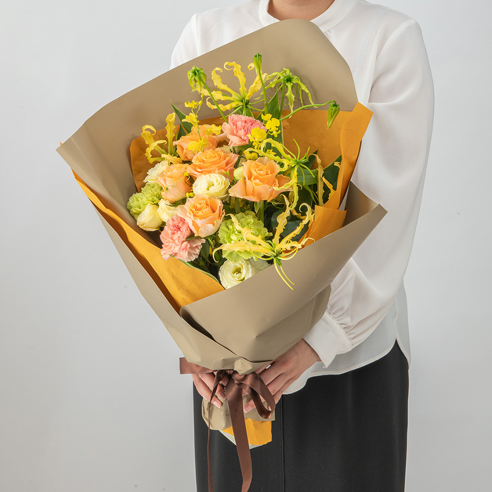 花束「スパークリングハピネス」