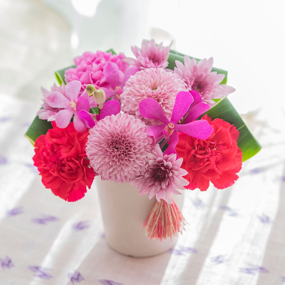 母の日 アレンジメント「花てまり」