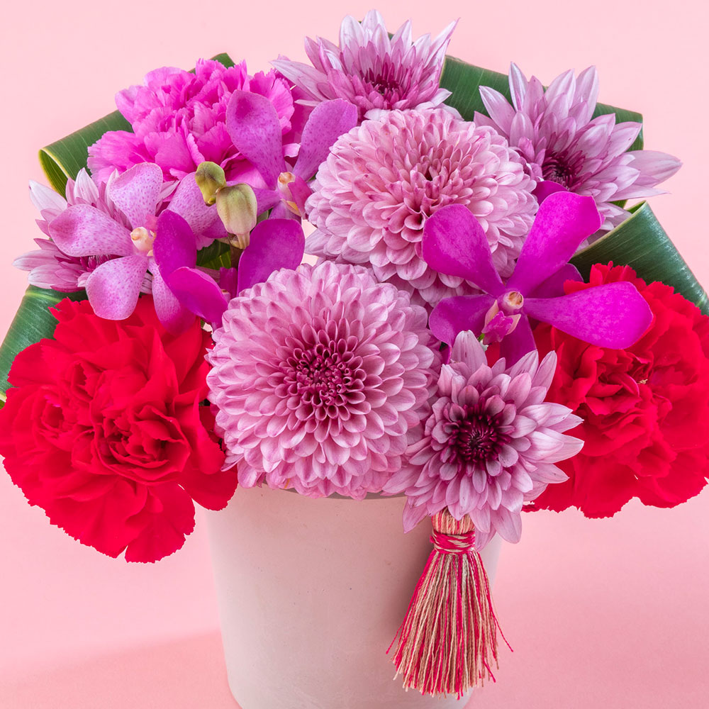 母の日 アレンジメント「花てまり」