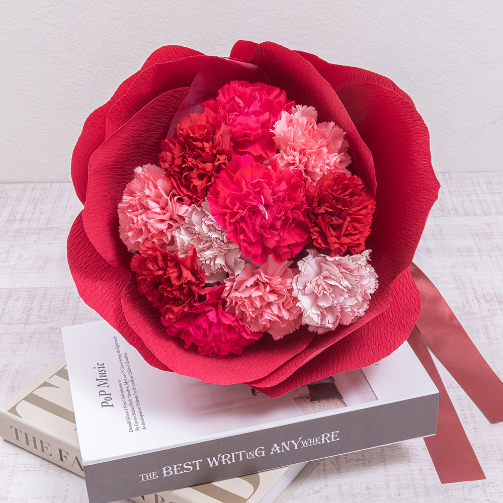 母の日 花の形をした花束「ペタロ・カーネーション メルシー」