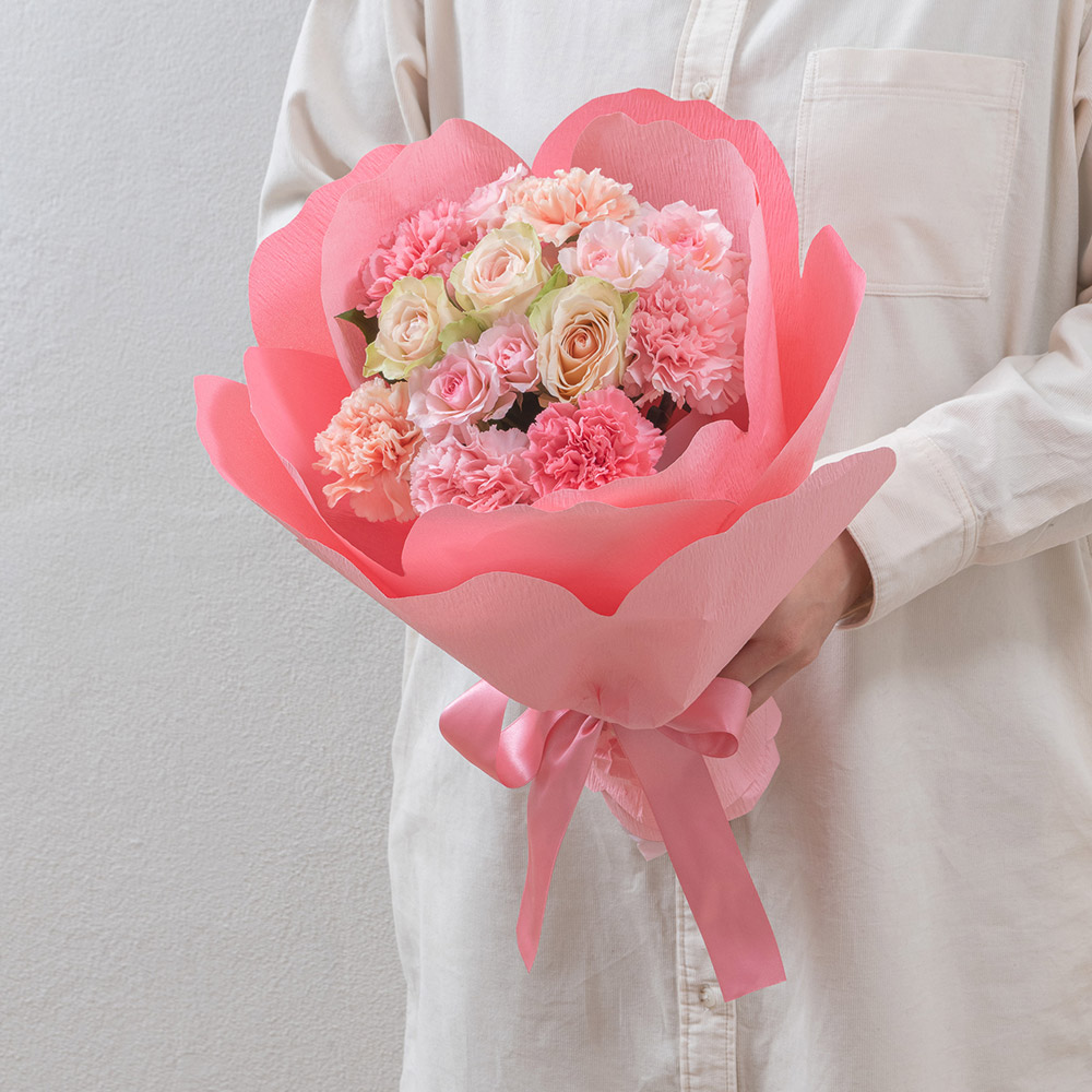 母の日 花の形をした花束「ペタロ・カーネーション シュクレ」
