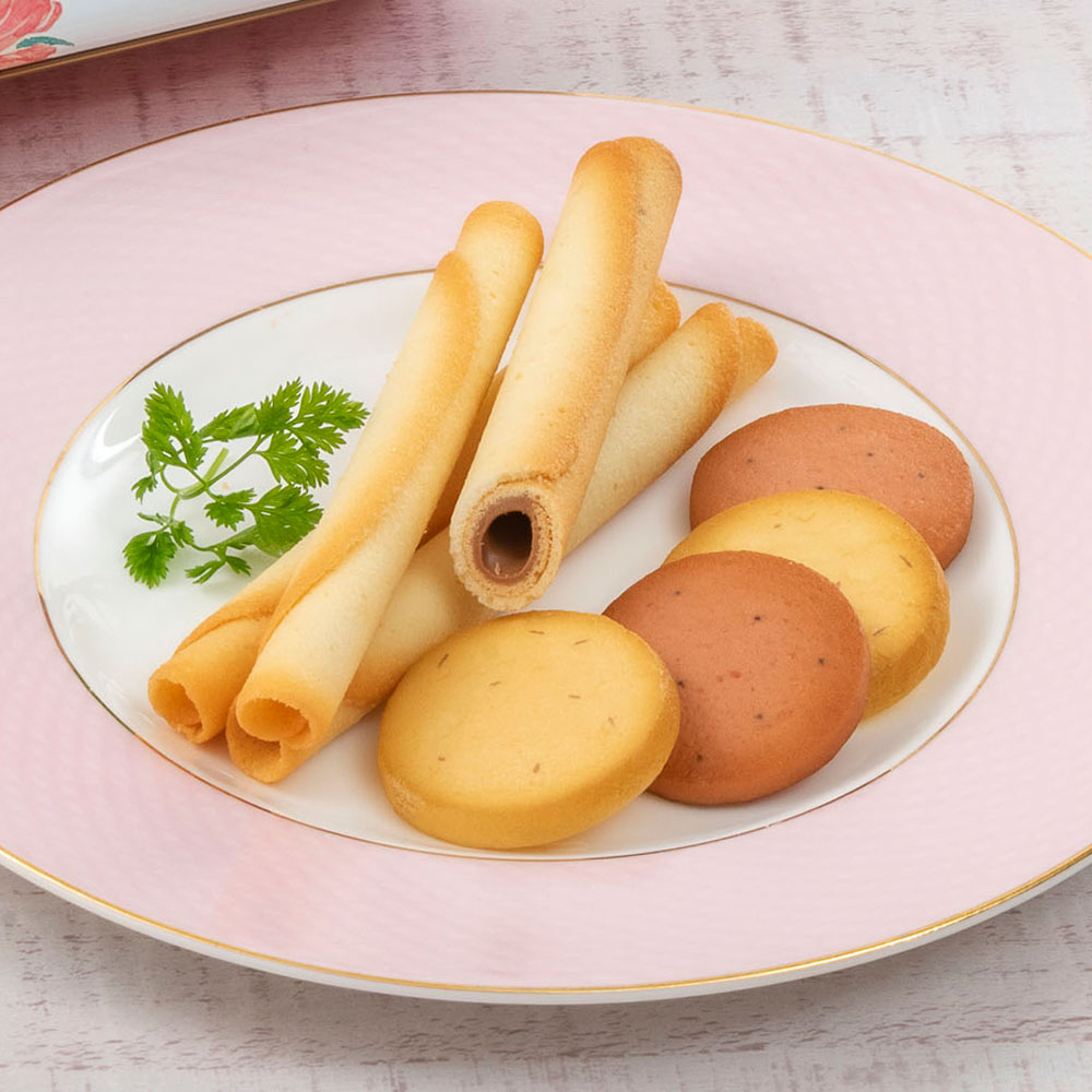 母の日 ヨックモック「カドー ドゥ プランタン」とアレンジメントのセット