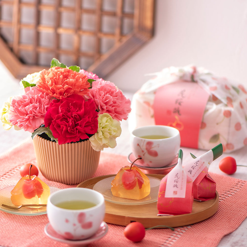 母の日 源吉兆庵「花桜桃6個入」とアレンジメントのセット
