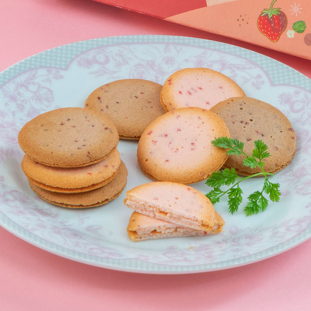 【母の日まだ間に合う！】 ゴディバ「あまおう苺クッキー アソートメント」とプリザーブドアレンジメントのセット