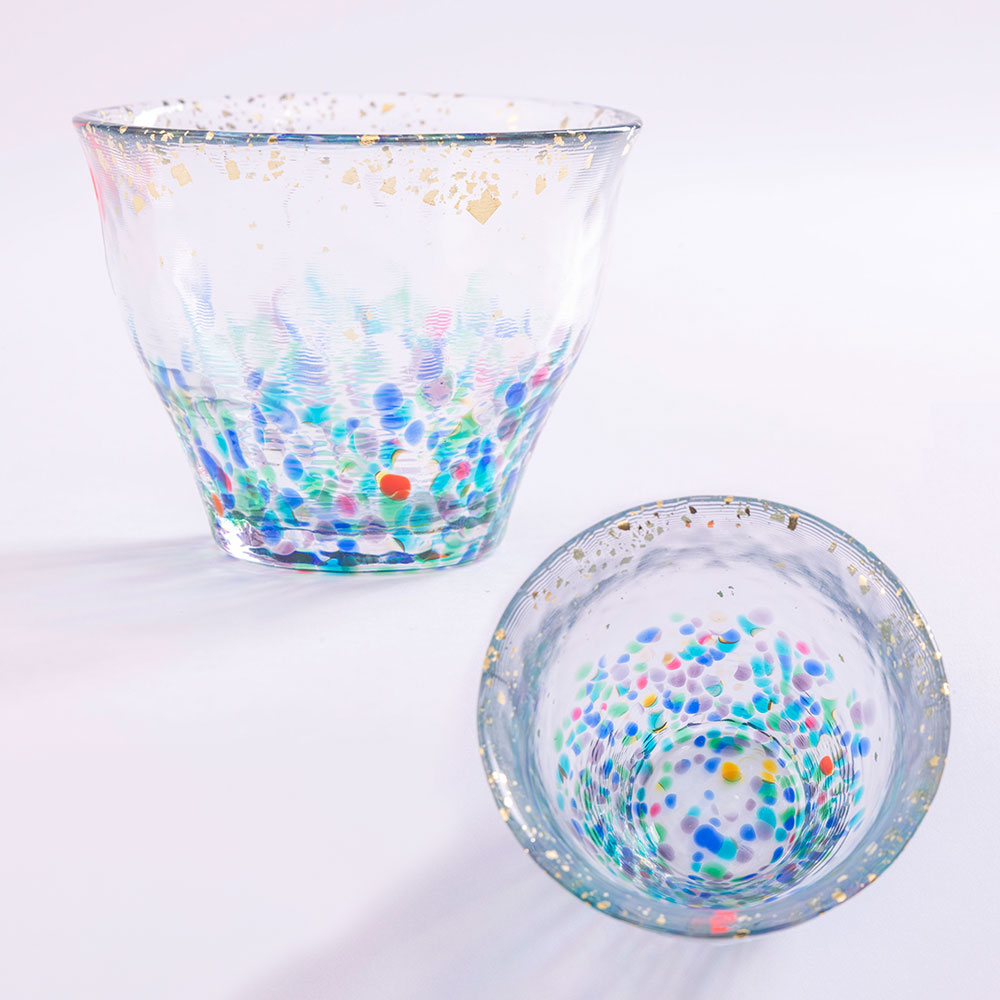 【父の日まだ間に合う！】父の日 津軽びいどろ「MATSURI 金彩ぐいのみペア」とアレンジメントのセット
