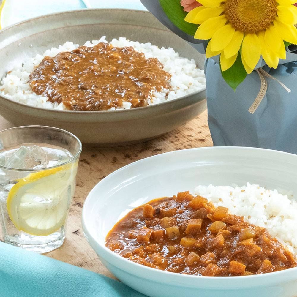 父の日 Soup Stock Tokyo 「レトルトカレー（３個セット）」とそのまま飾れるブーケのセット