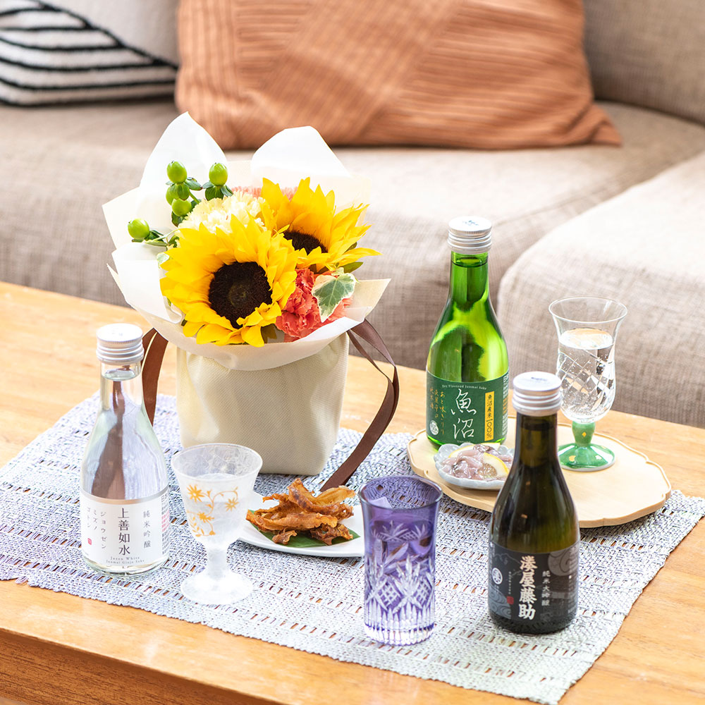 父の日 白瀧酒造「日本酒飲み比べ」とそのまま飾れるブーケのセット