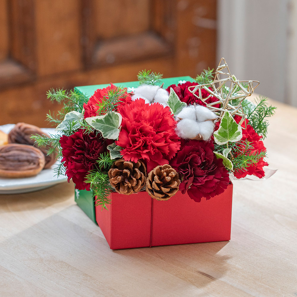 クリスマス 鈴木マサルデザイン BOXアレンジメント「Heart Warming Christmas」