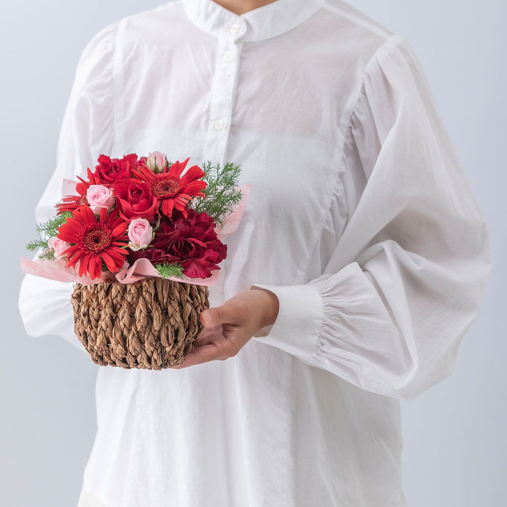 【最短翌日届け】11月旬の花 バラ アレンジメント「ル ビブロ」