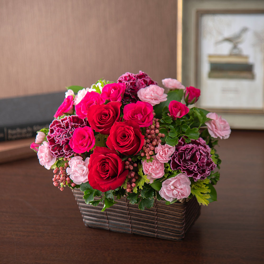 【最短翌日届け】11月旬の花 バラ アレンジメント「エザンス」