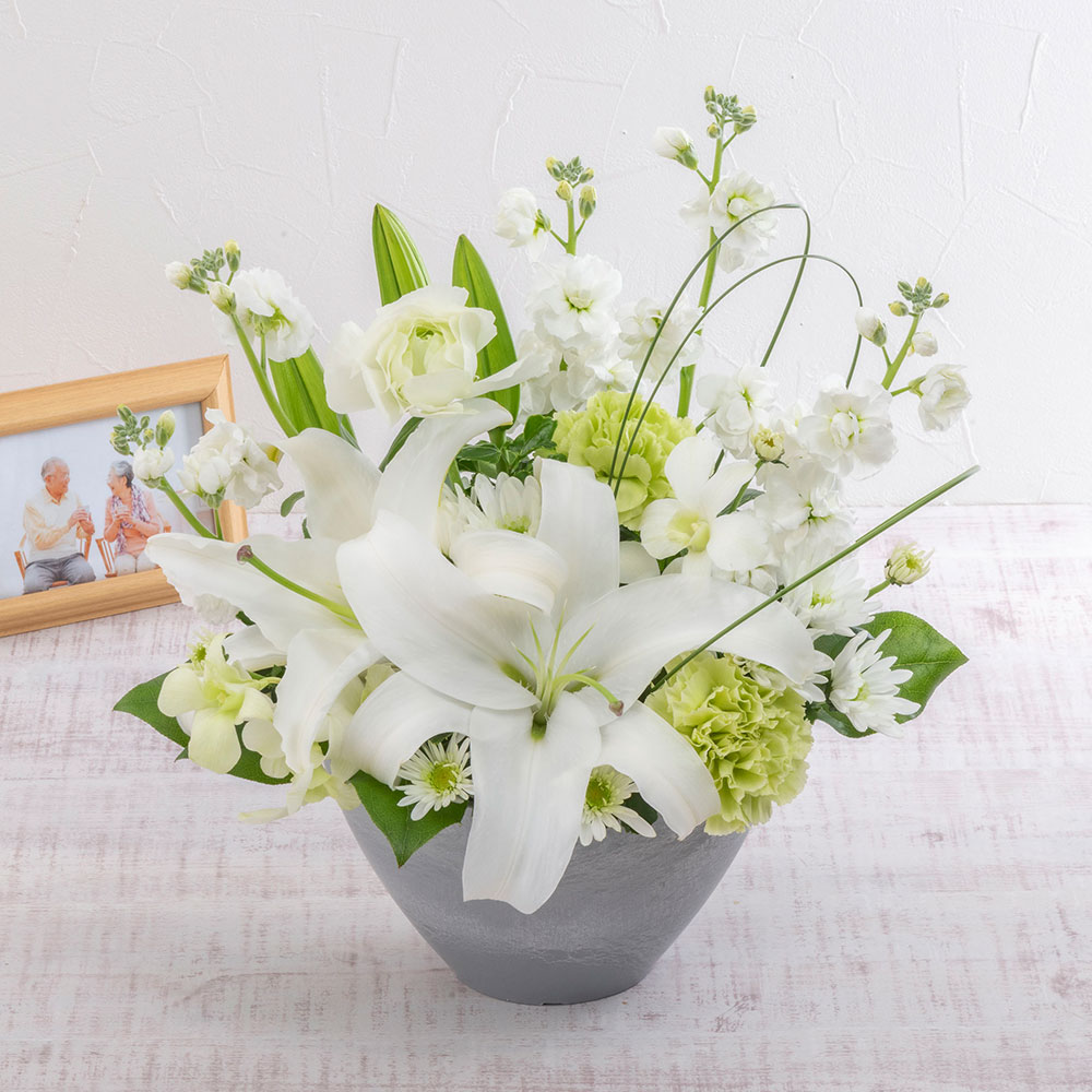 【お供え用】 アレンジメント「春霞（はるがすみ）」