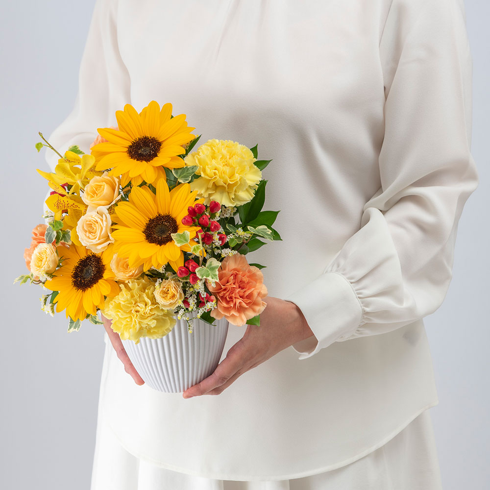 【最短翌日届け】7月旬の花 ヒマワリ アレンジメント「ソレイユ」