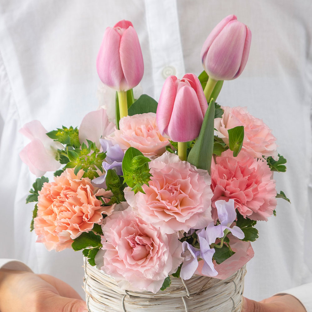 【最短翌日届け】1月旬の花 チューリップ アレンジメント「スワベビエント」