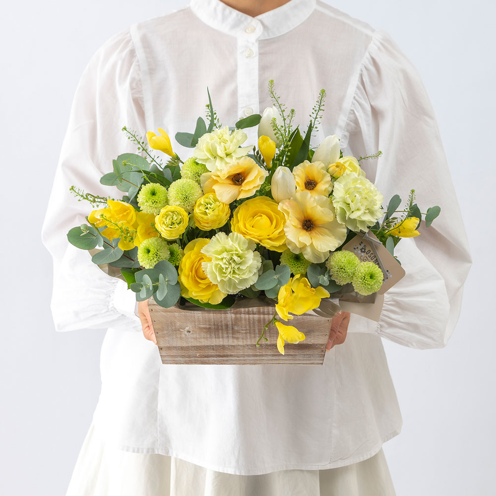 【お供え用】 O・SO・NA・E flower 「1月のウッドボックスアレンジメント」