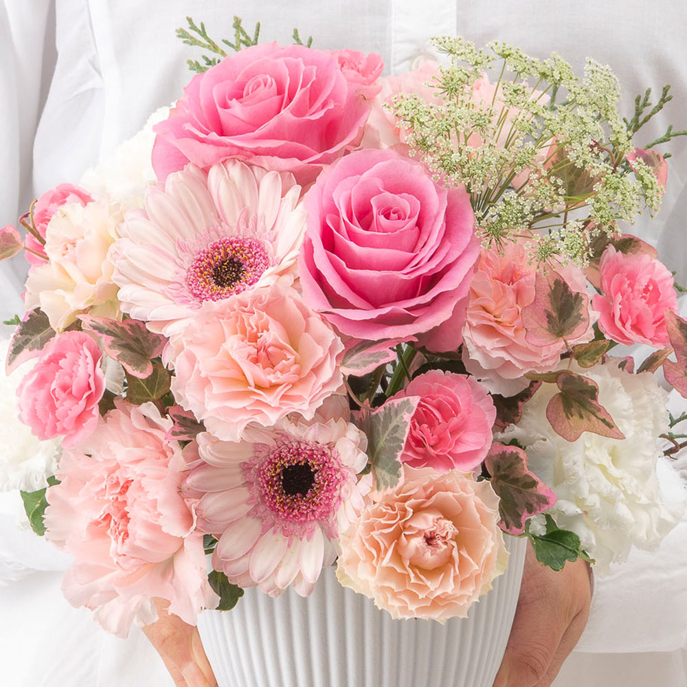 【最短翌日届け】春の旬の花 バラ アレンジメント「ルミエール」