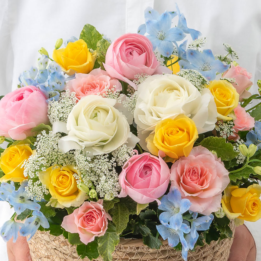 【最短翌日届け】3月旬の花 ラナンキュラス アレンジメント「フルールノブレス」
