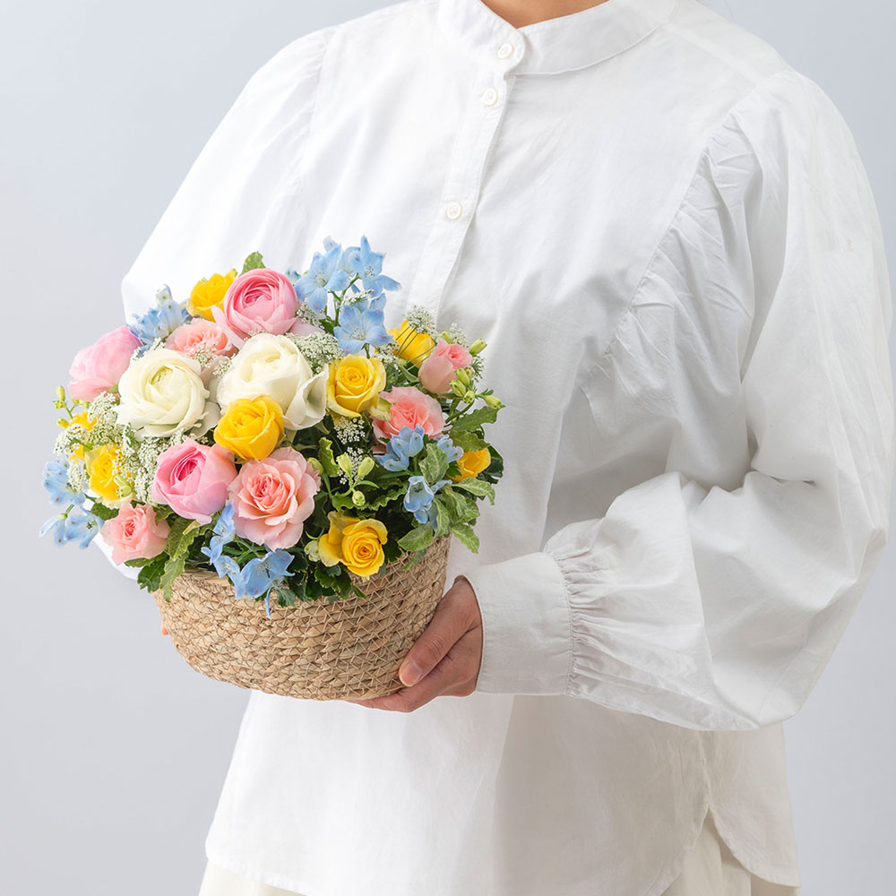 【最短翌日届け】3月旬の花 ラナンキュラス アレンジメント「フルールノブレス」