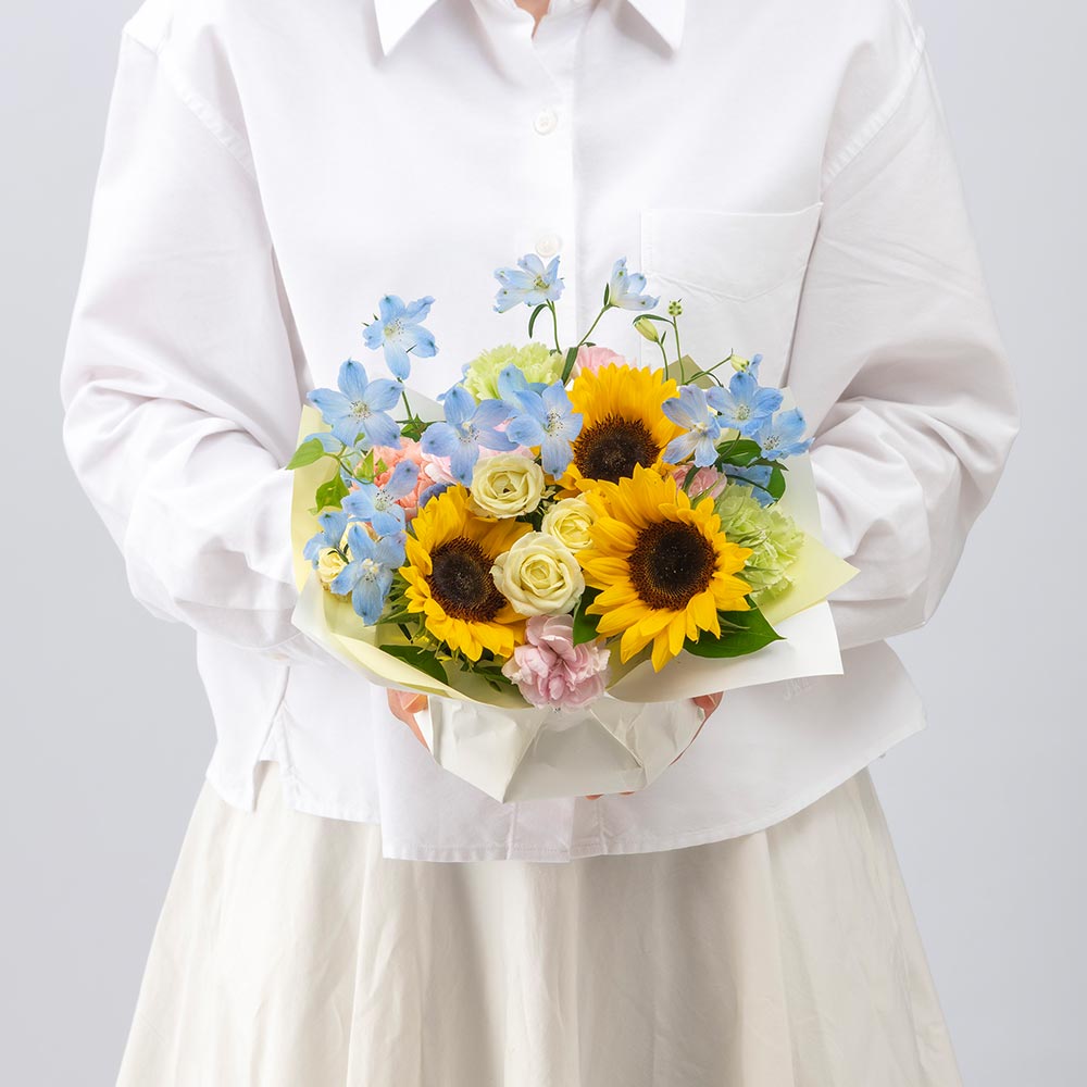 【最短翌日届け】8月 旬の花 ヒマワリ アレンジメント「ラフィネット」