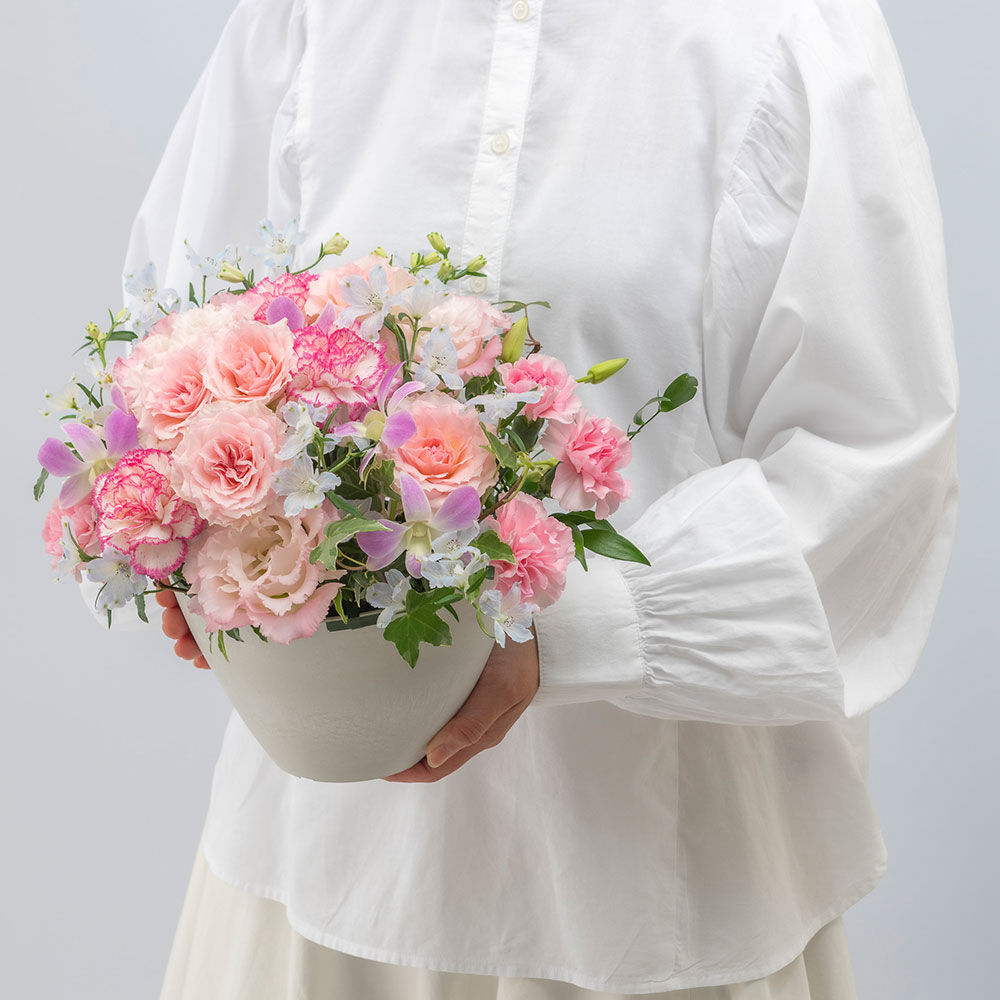 6月旬の花 デルフィニウム アレンジメント「アクア」