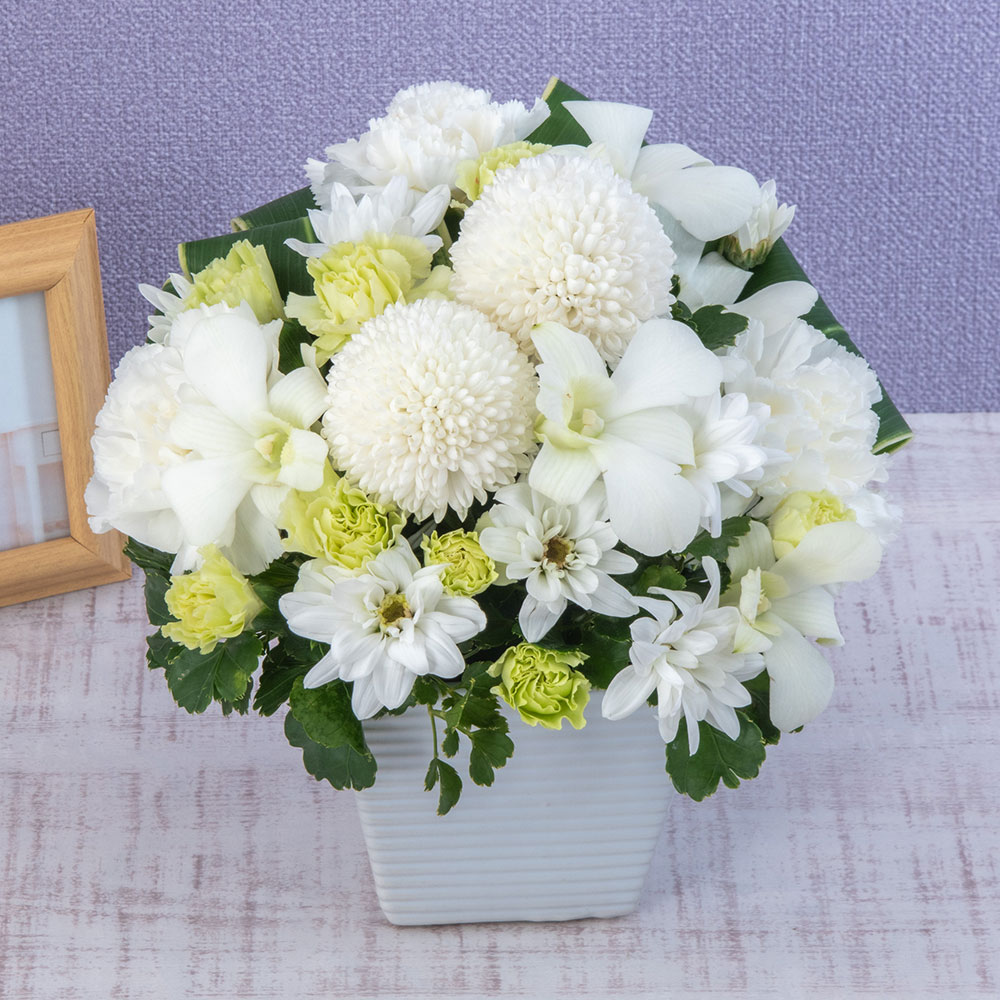 【お供え用】 アレンジメント「プジーブル」