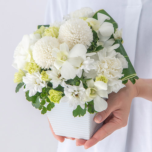 【お供え用】 アレンジメント「プジーブル」