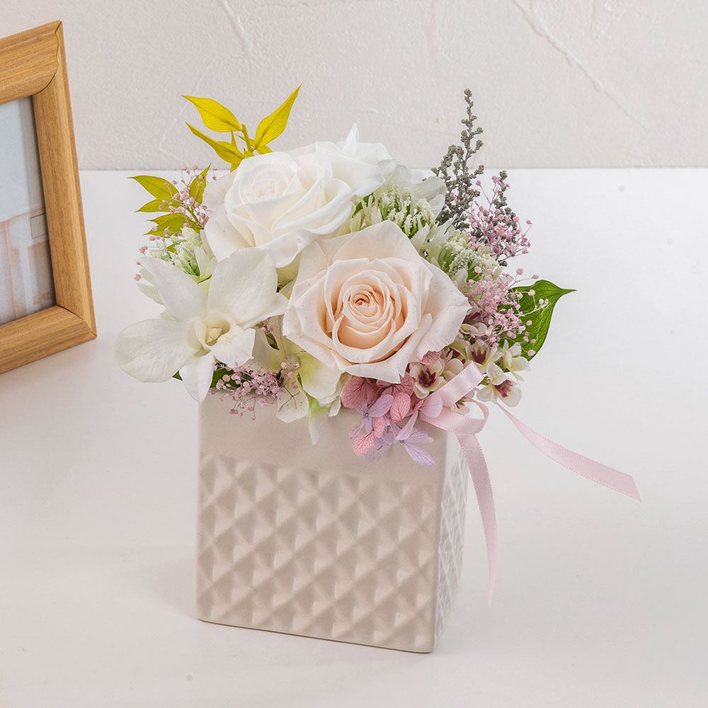 【お供え用】 プリザーブド＆アーティフィシャルアレンジメント「風華」