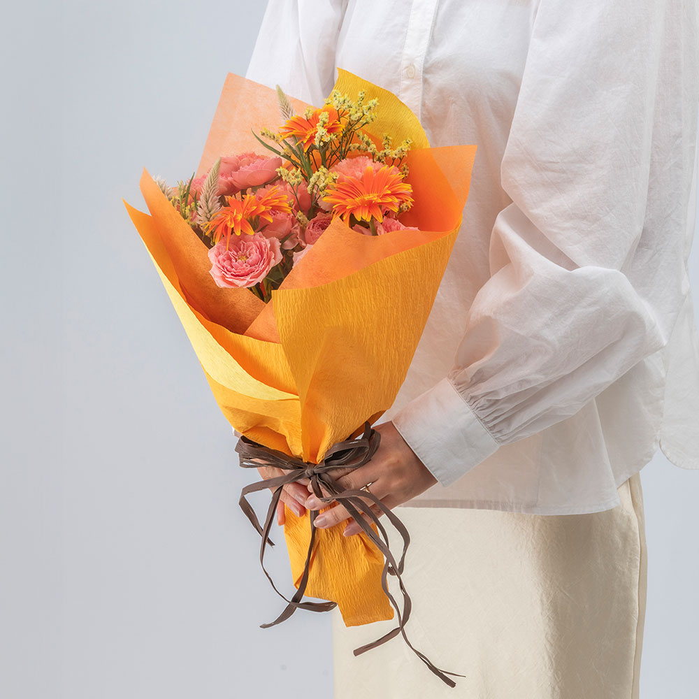 【最短翌日届け】10月旬の花 ガーベラ 花束「フローラルハーベスト」