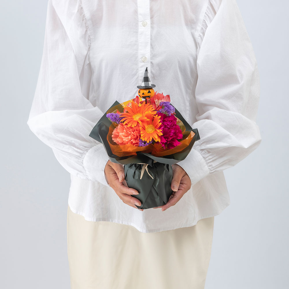 【期間限定】そのまま飾れるブーケ「Halloween with Flowers」