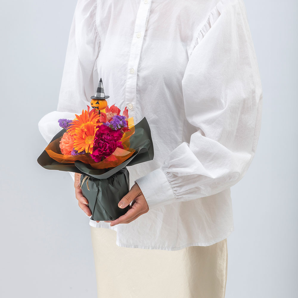 【期間限定】そのまま飾れるブーケ「Halloween with Flowers」