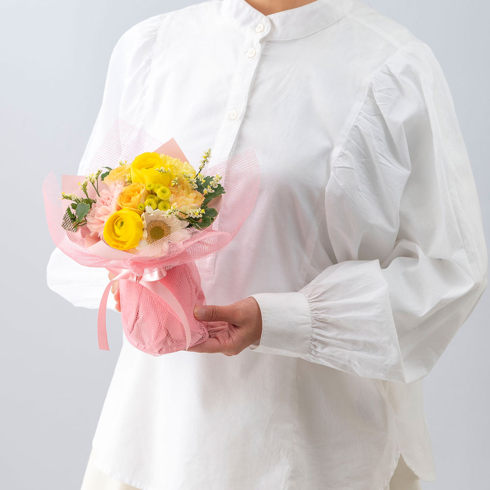 3月旬の花 ラナンキュラス そのまま飾れるブーケ「エアル」