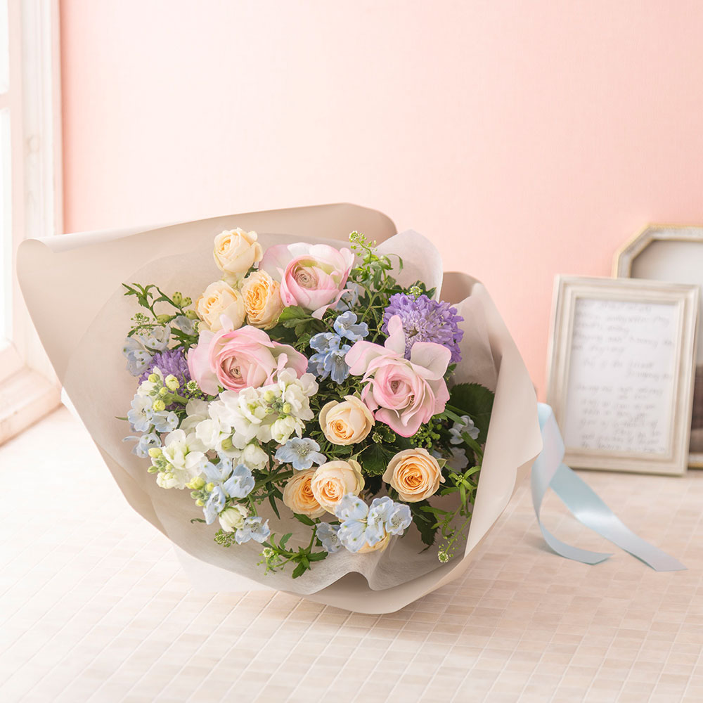 【最短翌日届け】3月旬の花 ラナンキュラス 花束「ラヴィサン」