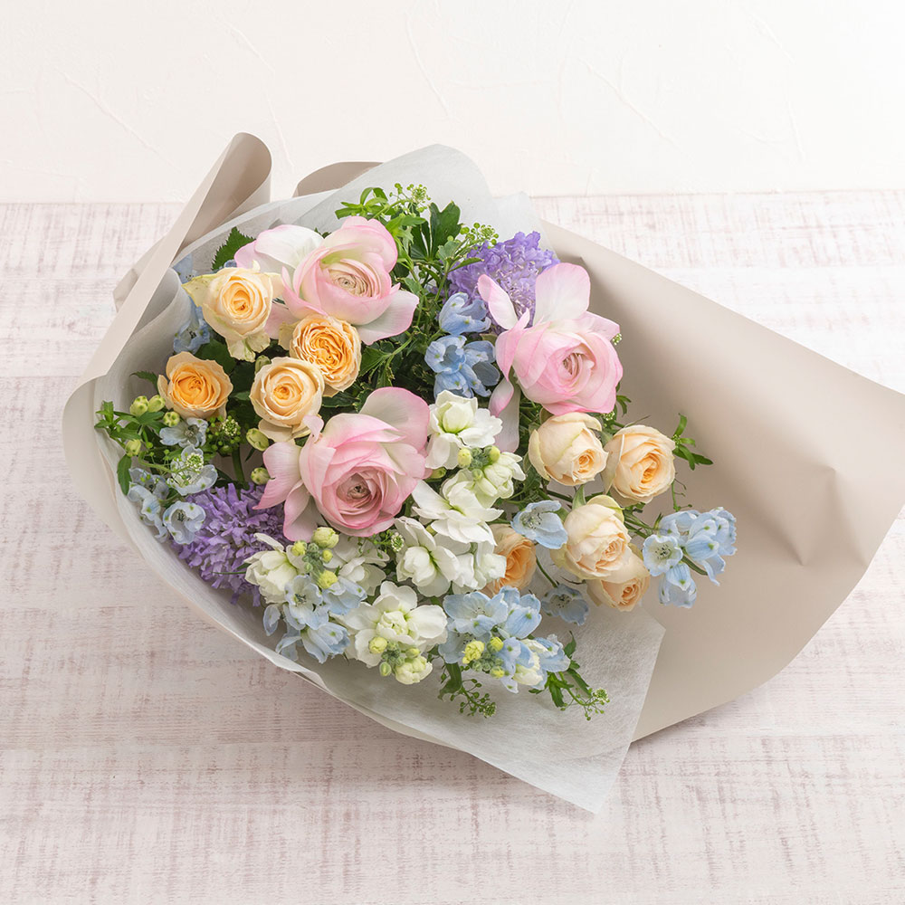 【最短翌日届け】3月旬の花 ラナンキュラス 花束「ラヴィサン」