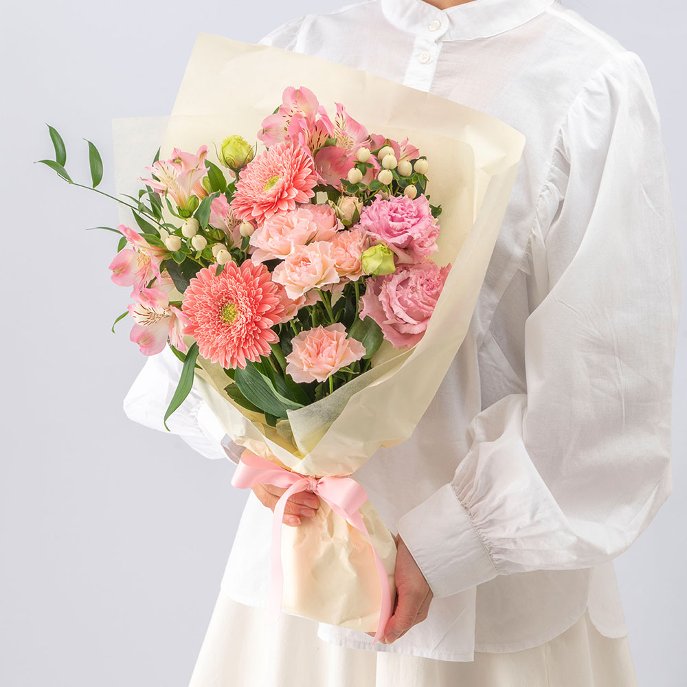 春の旬の花 バラ 花束「タンカルム」