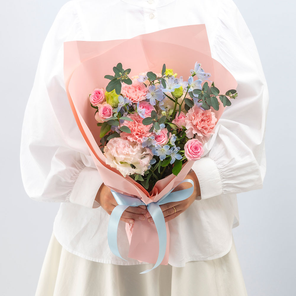 6月旬の花 デルフィニウム 花束「アドラビーレ」