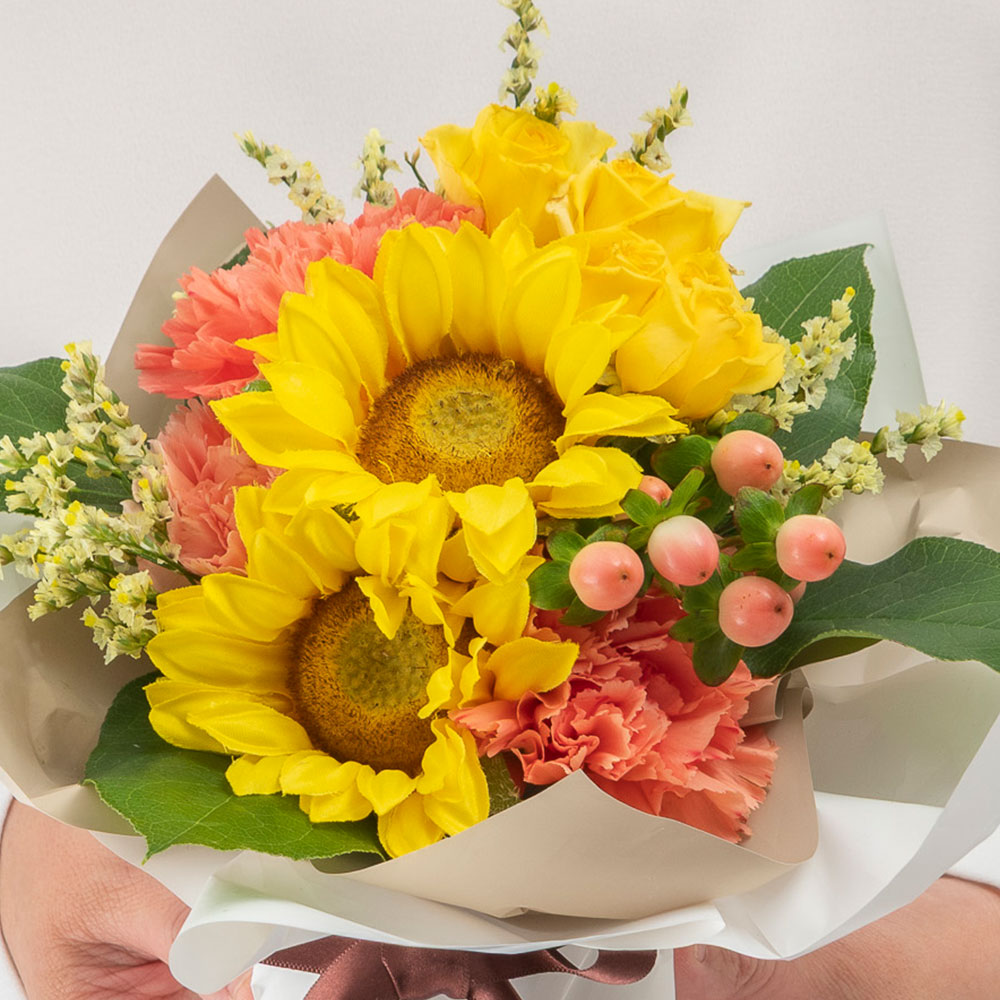 7月旬の花 ヒマワリ そのまま飾れるブーケ「マルゴー」