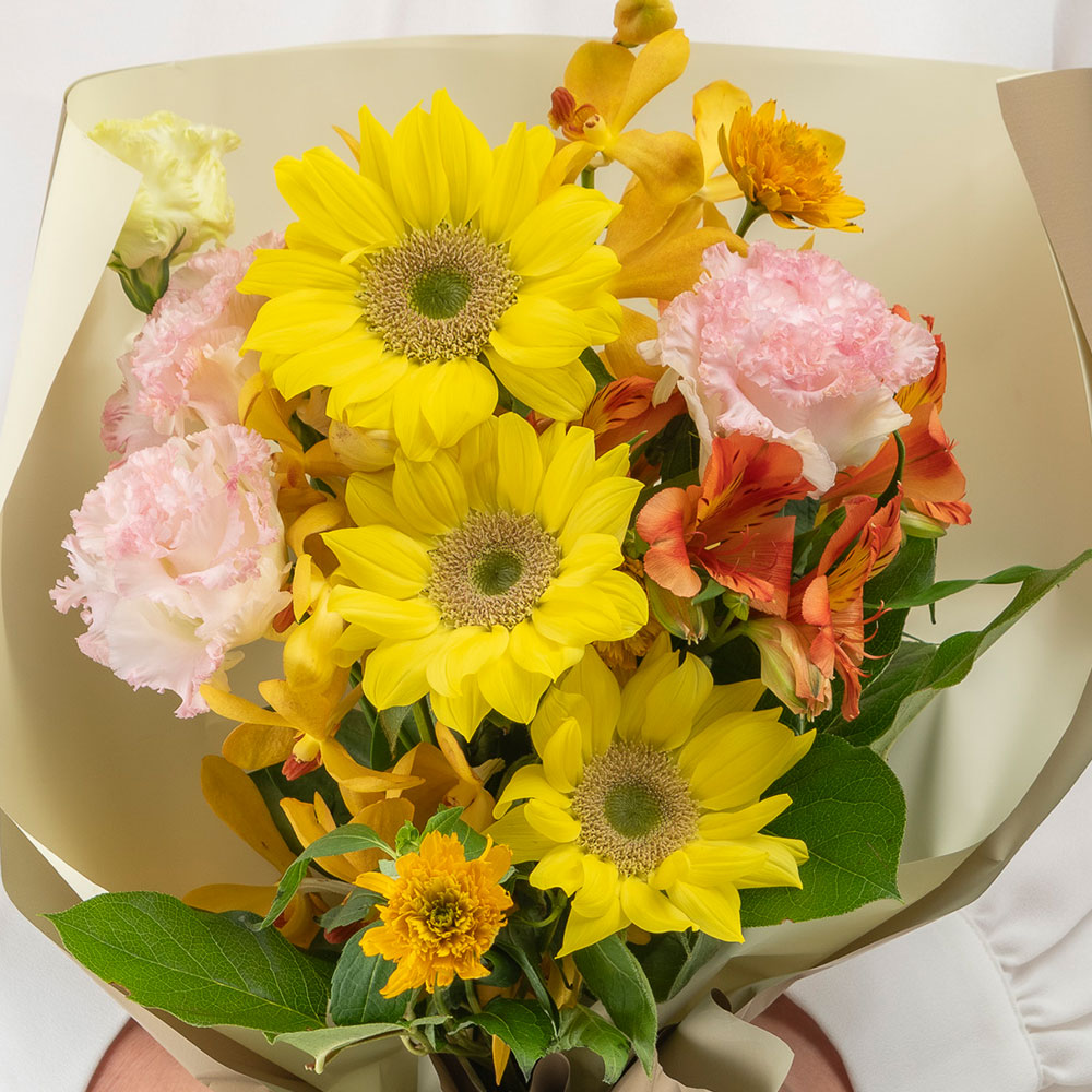 【最短翌日届け】7月旬の花 ヒマワリ 花束「ムートン」