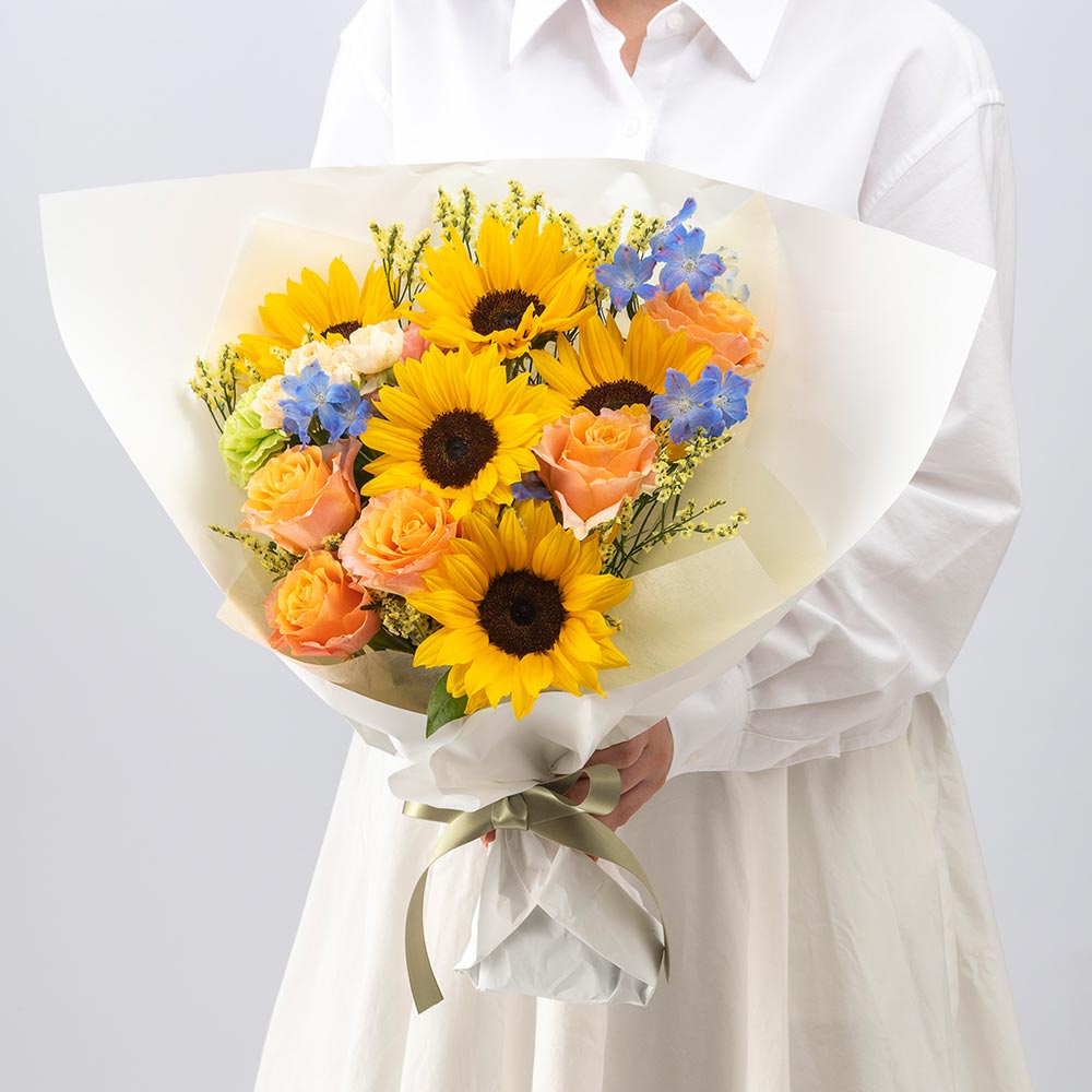 8月 旬の花 ヒマワリ 花束「オーブ」