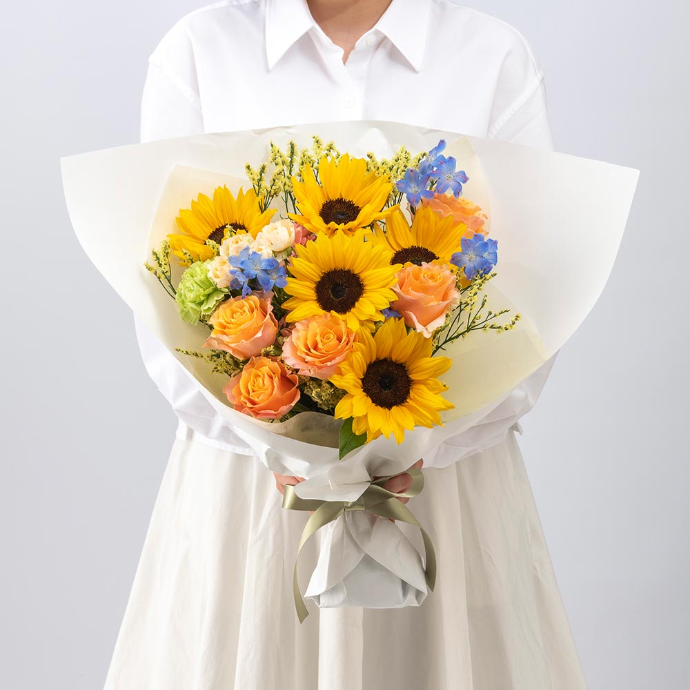 【最短翌日届け】8月 旬の花 ヒマワリ 花束「オーブ」