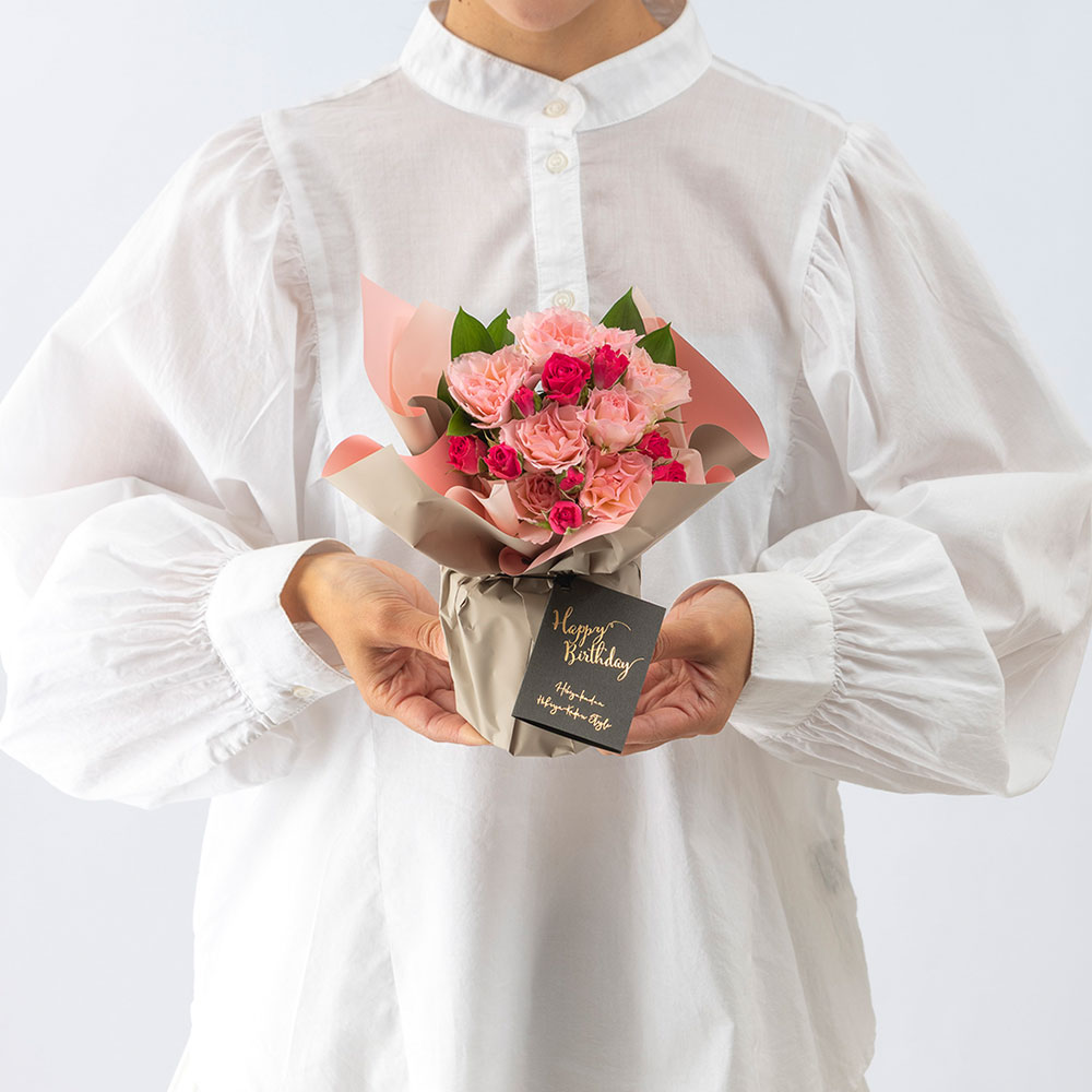 メロディボックス花束「ローズハッピーバースデー」【沖縄届不可】