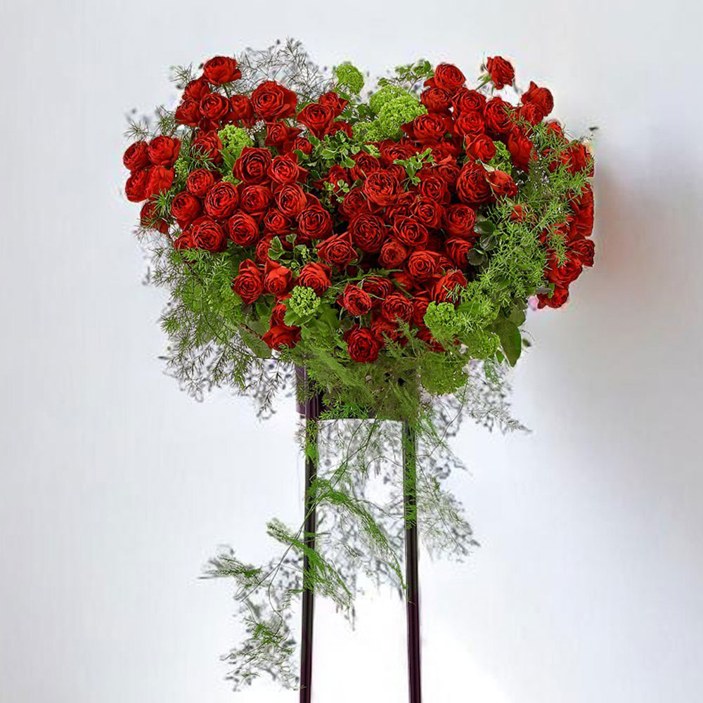 スタンド花「リュクス・レッド」【都内エリア限定】